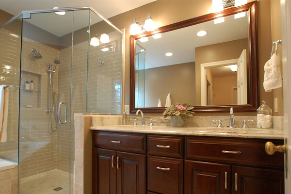 Clydesdale Builders Photo Gallery - Michaelson Guest Bathroom